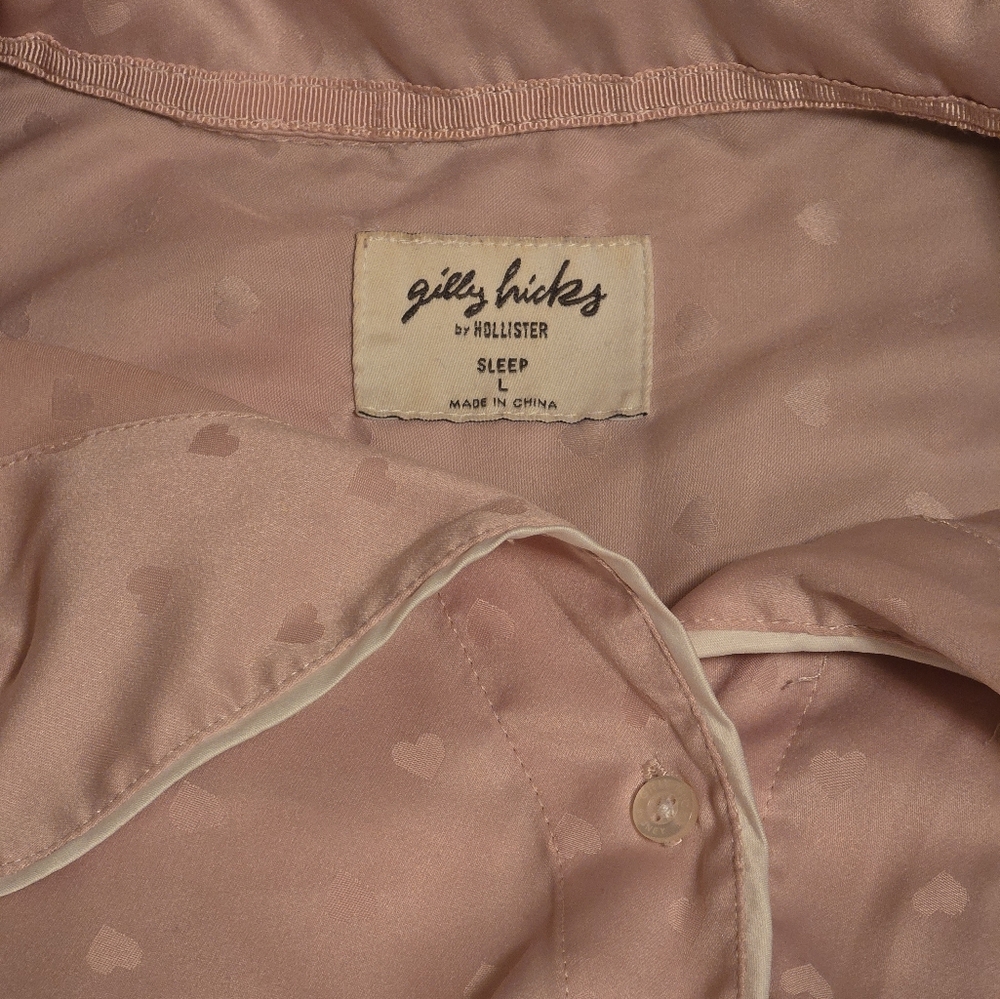 Gilly Hicks satin heart pajamas shorts set - Picture 2 of 9